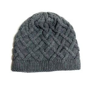 Old navy baby’s 12-24M knitted hat